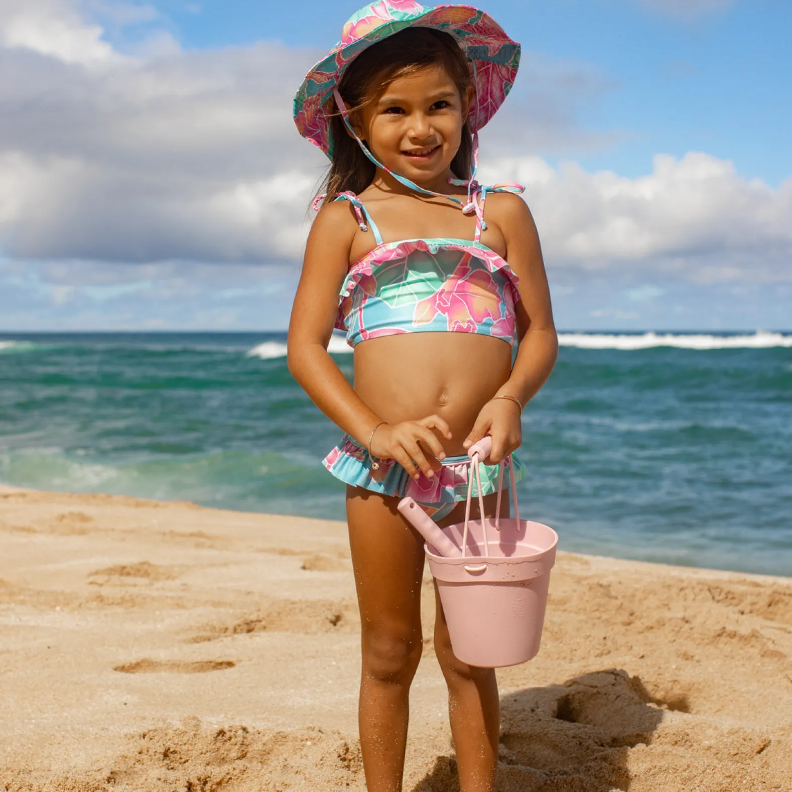 The Maui Bucket Hat